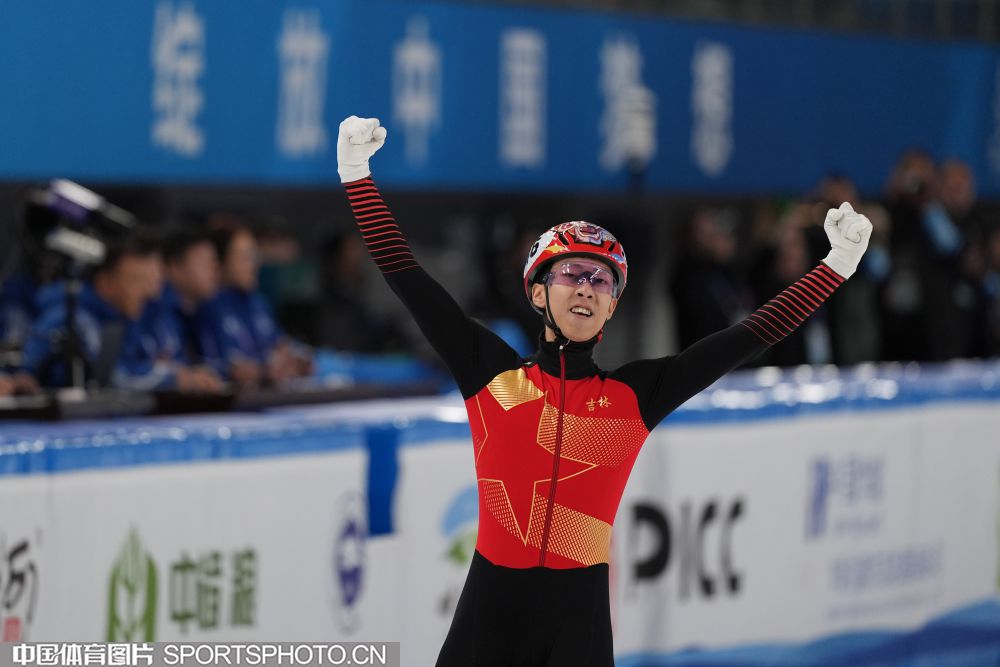 上海女排全锦赛夺冠 山东女排遗憾失利